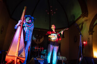 Venezuelan-Appalachian folk music duo Larry and Joe perform in Louisville, Kentucky on March 14, 2025. Photo credit: Natosha Via for the Louisville Folk School