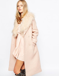 The pink coat is a big style statement in outerwear this year. Lost Ink pink wool coat with faux fur collar. Asos.com.