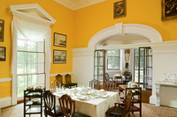  The dining room at Monticello, Thomas Jefferson's home in Charlottesville, Virginia, reflects its owner's interest in architecture and furniture. Photo courtesy of the Thomas Jefferson Foundation at Monticello. 