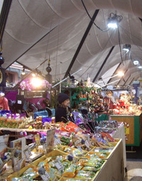 Visitors can find a variety of places to eat and original souvenirs at The Rocks Market in Sydney. Photo courtesy of Steve Murray.