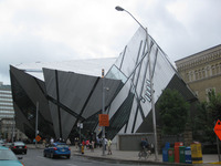 The Royal Ontario Museum and Art Gallery of Ontario recently underwent a major redesign by Toronto-born architect Frank Gehry. Photo courtesy of Barbara Selwitz. 