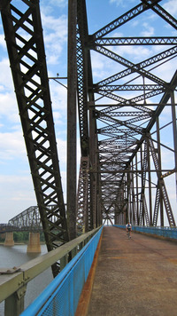 The historic Chain of Rocks Bridge commemorates the path of Route 66 through St. Louis. Photo courtesy of Jim Farber.