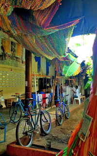  Hammock-weavers work at their craft in Granada, Nicaragua. Photo courtesy of Jim Farber. 