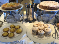  Afternoon tea on the Oceania Insignia provides sweets that are too good to pass up, even after a big lunch. Photo courtesy of Candyce H. Stapen. 