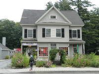 Vlada is a boutique in Stockbridge, Massachusetts, opened in 1970 by a woman whom locals say was a 'beatnik.' Photo courtesy of Steve Bergsman.