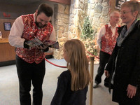 Live entertainment at Dollywood in Pigeon Forge, Tennessee, dresses up even more during the holiday season. Photo courtesy of Bill Neely.