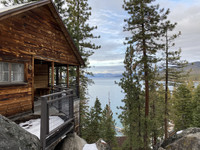  A lake-view cabin, such as this one at Zephyr Point, is the perfect place to stay during a ski vacation to Lake Tahoe, California. Photo courtesy of Margot Black. 