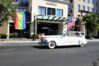  A wine tour departs from downtown Napa, California, to some of the 400-plus Napa Valley wineries. Photo courtesy of Halina Kubalski. 