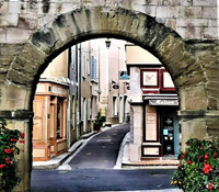  The village of Pernes-les-Fontaines, France, is entered through an arched gateway. Photo courtesy of Victor Block. 