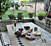  Staying in a French farmhouse in Provence provides the opportunity for quiet moments while living like a local. Photo courtesy of Victor Block. 