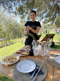  At La Vigna di Sarah, Grappoli de Luna's grapes are harvested by moonlight and tastings come with culinary delights from Chef Michael Esposito's kitchen. Photo courtesy of Lesley Sauls Frederikson. 