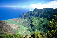 Kalalau Lookout offers sweeping views of the historic Hawaiian Valley and the Napali Coast. Image courtesy of the Kauai Visitors Bureau.