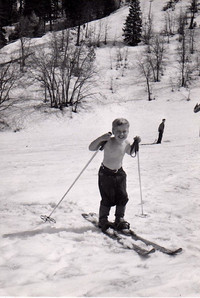  The author learns to ski as a child in Southern California. Photo courtesy of Jim Farber. 