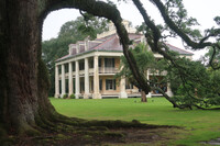 . Houma House, between Baton Rouge and New Orleans, Louisiana, was constructed on land inhabited by the Houma people. Photo courtesy of Victor Block.