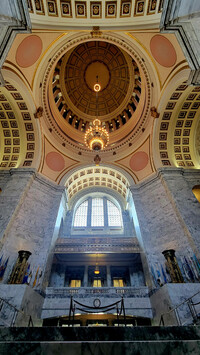 The spectacular capitol building in Olympia, Washington, was designed by architects Walter Wilder and Harry White. Photo courtesy of Jim Farber.