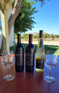 After a hike through the Vasquez Rocks near Agua Dulce, California, wine-tasting at the Agua Dulce Winery is in order. Photo courtesy of Jim Farber.