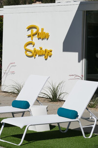  Palm Springs, California, turned out to be a perfect location for the vacation the author shared with her mother. Photo courtesy of Phil Allen. 