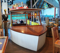  It's possible to eat your dinner in a boat at the Margaritaville Resort in Hollywood, Florida, which recalls the entertainer Jimmy Buffett. Photo courtesy of Victor Block. 