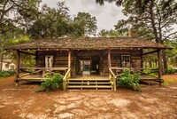  "Cracker houses" are popular dwellings in Crystal River, Florida. Photo courtesy of Miroslav Liska/Dreamsrtime.com. 