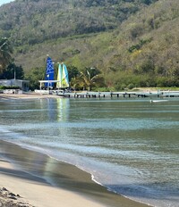 Complimentary sailing options are available for both children and adults at the Carlisle Bay Resort in Antigua. Photo courtesy of Candyce H. Stapen.
