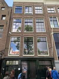  Anne Frank's Secret Annex was located in an unassuming building in Amsterdam, the Netherlands. Photo courtesy of Sharon Whitley Larsen. 