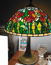  Artist William T. Scudella was born in Chicago. 