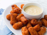  Sweet potato tots inspire tasty sauces, like this one made from honey and mustard. 