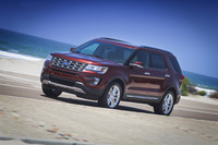  Ford explores the $55,000 SUV segment with Platinum Explorer. 