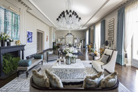  Winning the space race, elegantly: mirror-image furniture arrangements make an enormous living room feel almost cozy. Photo: Marco Ricca. 